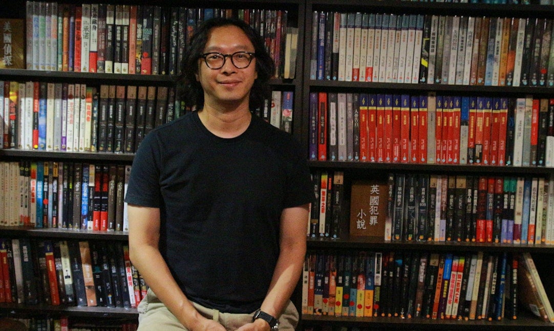 作者譚端攝於偵探書屋